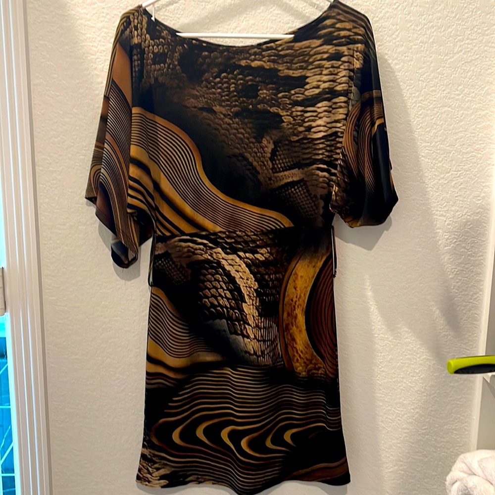Brown tone dress. Mid thigh length